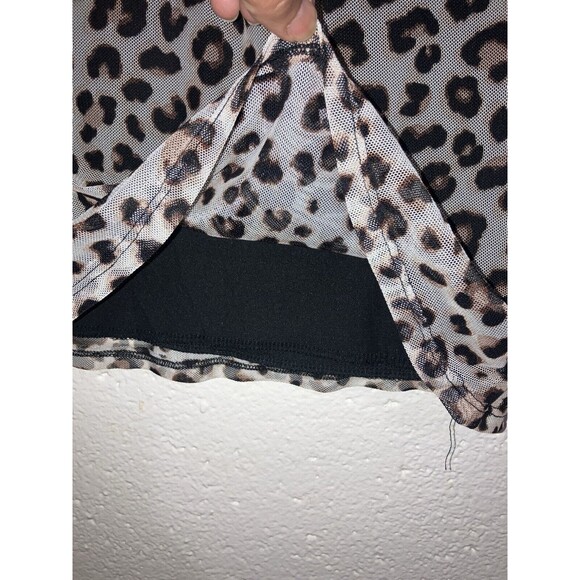 VIBE Animal Print Lace Trimmed Women’s Short Sleeve Top Size L New NWT - Picture 7 of 13